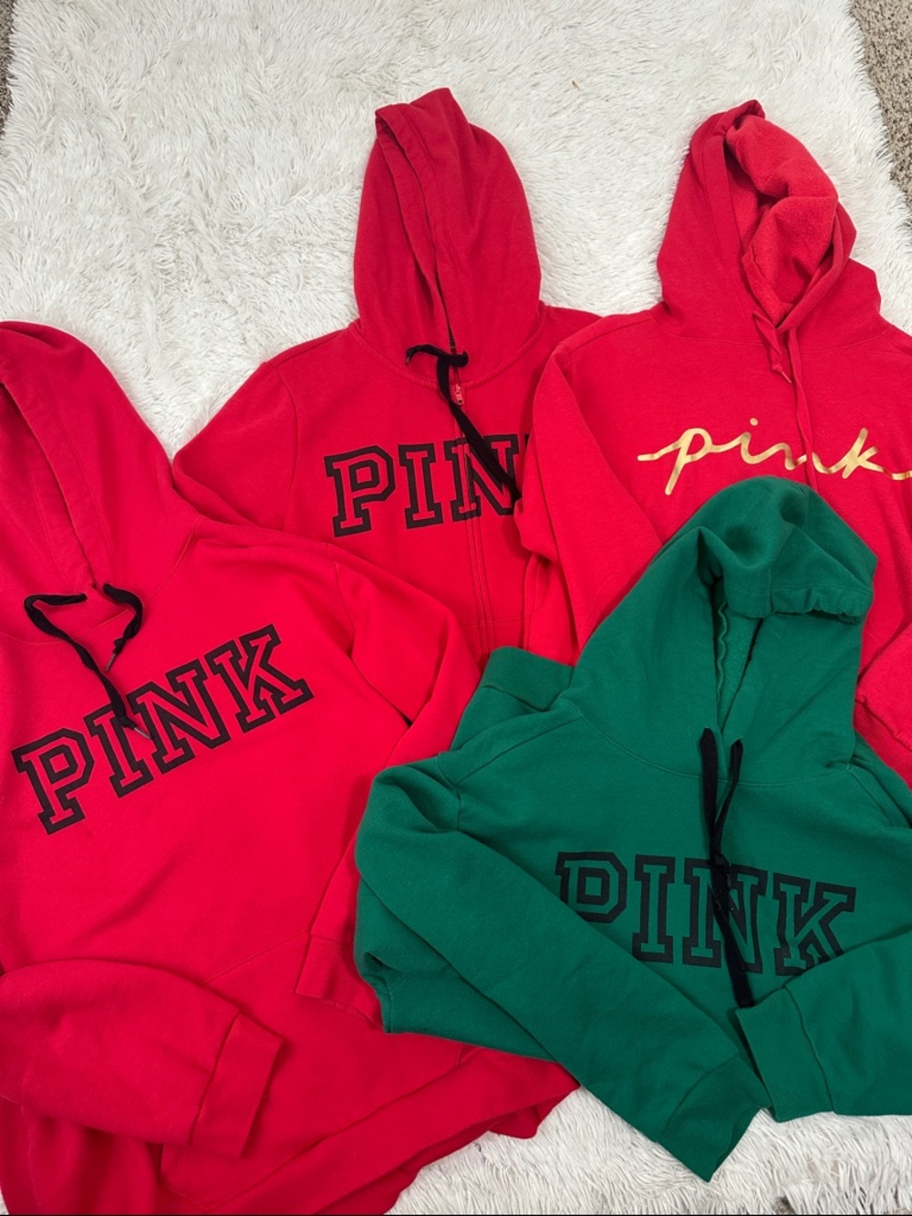 😊 Bundle of 4 Pink Victoria’s Secret Hoodies Size Large